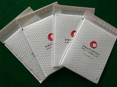 山东珠光膜牛皮纸气泡袋厂家